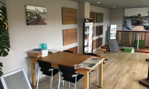 Showroom Renoparts vlonders en hekwerken